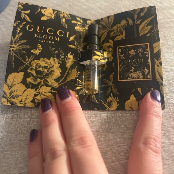 🩵3/$20🩵 Gucci Bloom Parfum sample 1.5ml - Picture 2 of 2